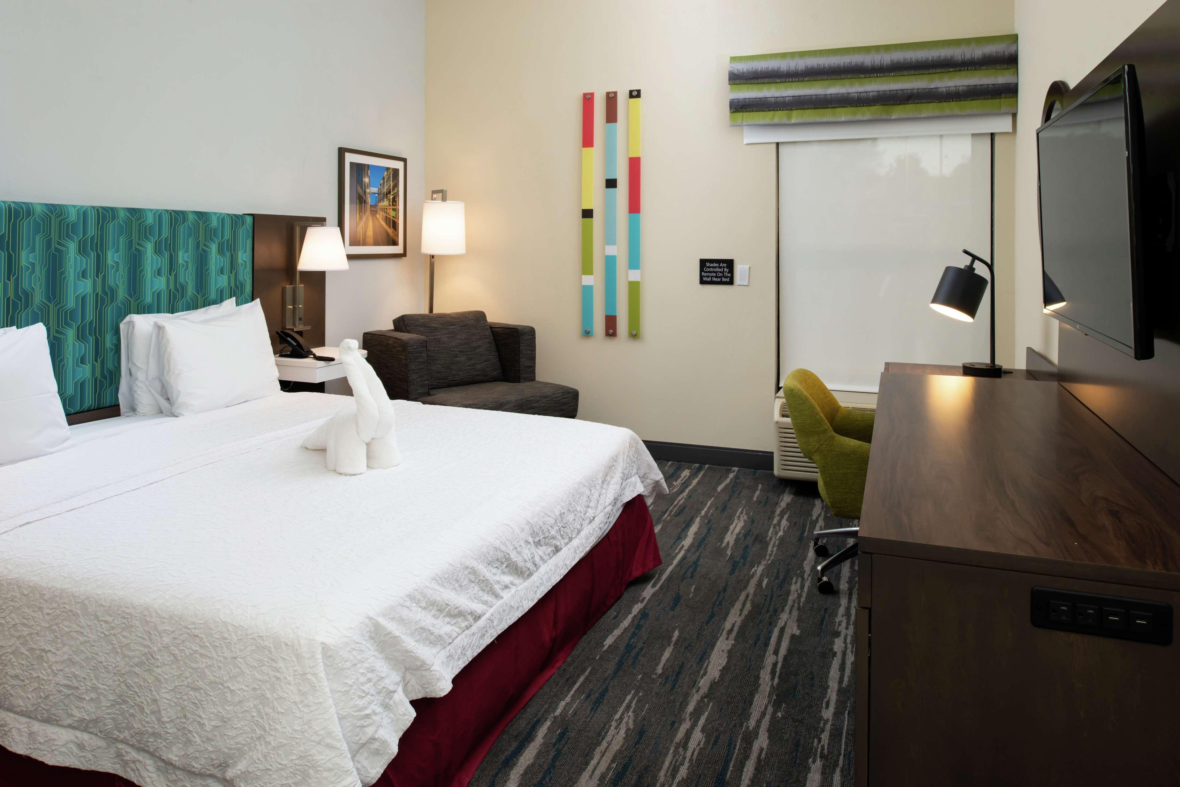 Hampton Inn Greensboro Airport Eksteriør bilde