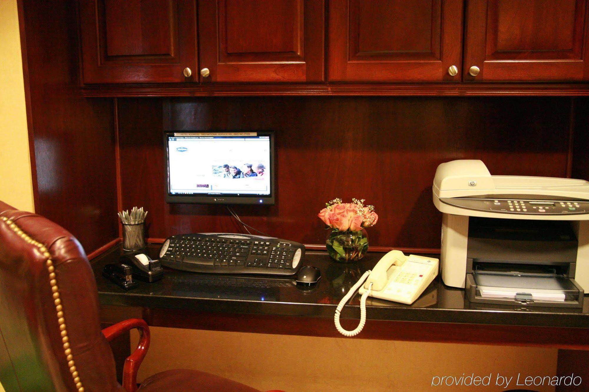 Hampton Inn Greensboro Airport Fasiliteter bilde